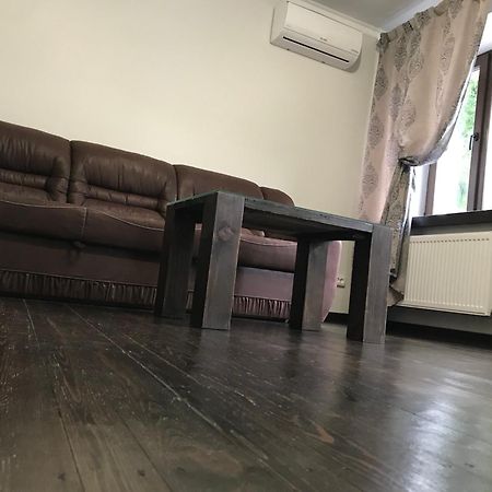 Apartament Бажане Місце Kamieniec Podolski Zewnętrze zdjęcie