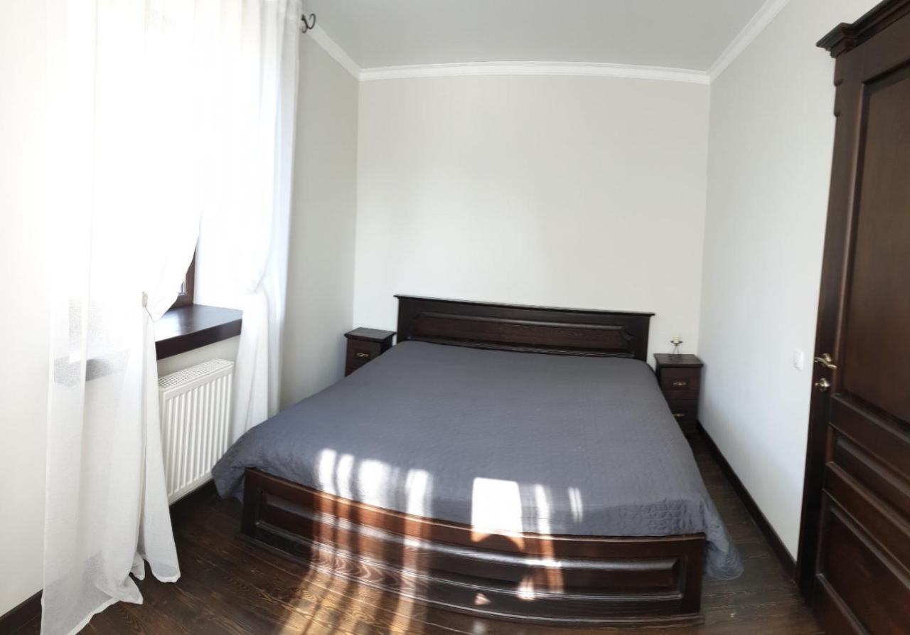 Apartament Бажане Місце Kamieniec Podolski Zewnętrze zdjęcie
