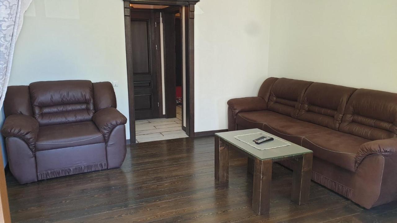 Apartament Бажане Місце Kamieniec Podolski Zewnętrze zdjęcie